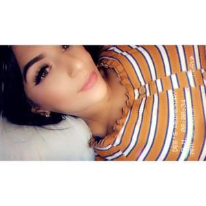 Meet your Posher, Christina